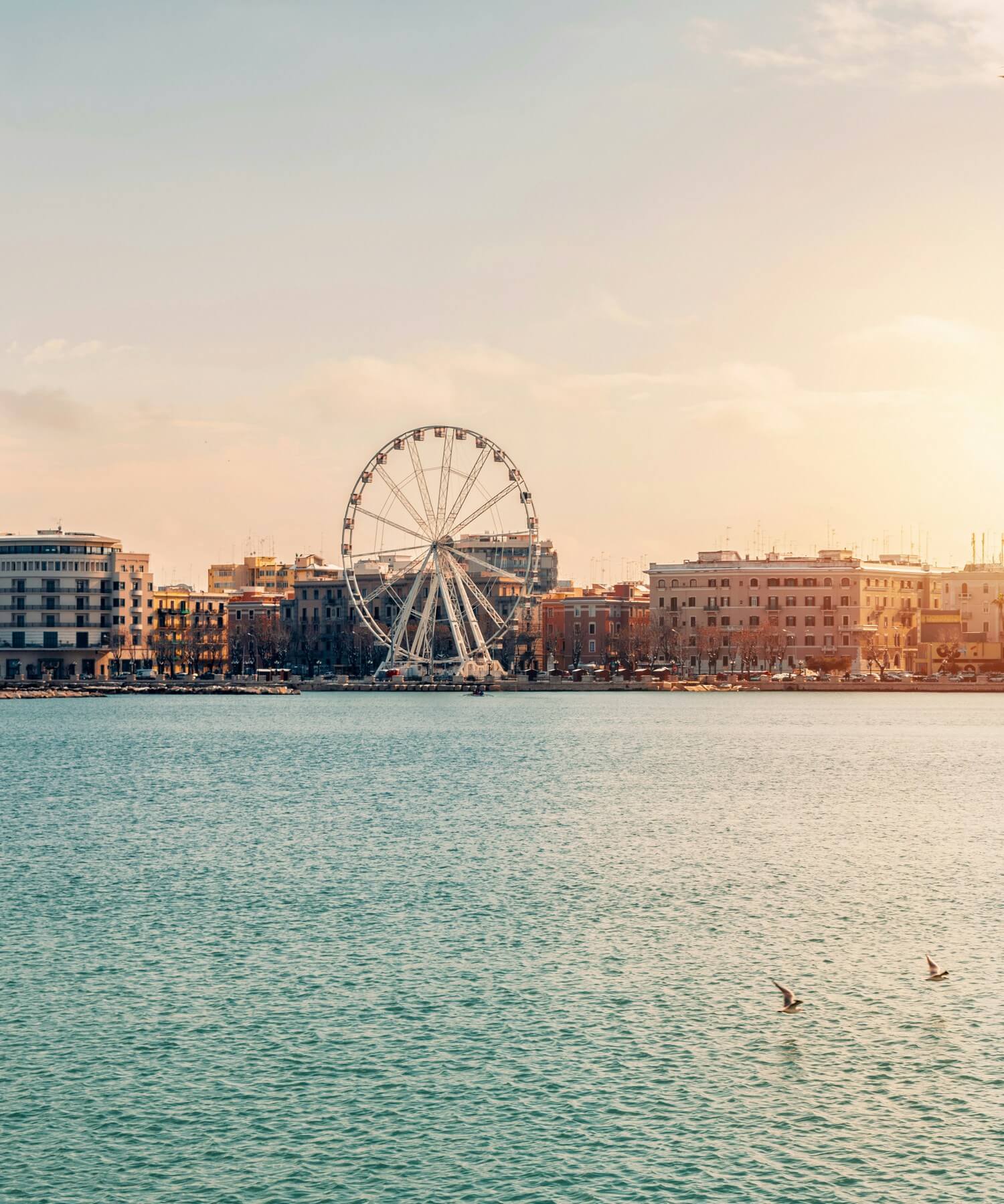 Ferris wheel by the sea